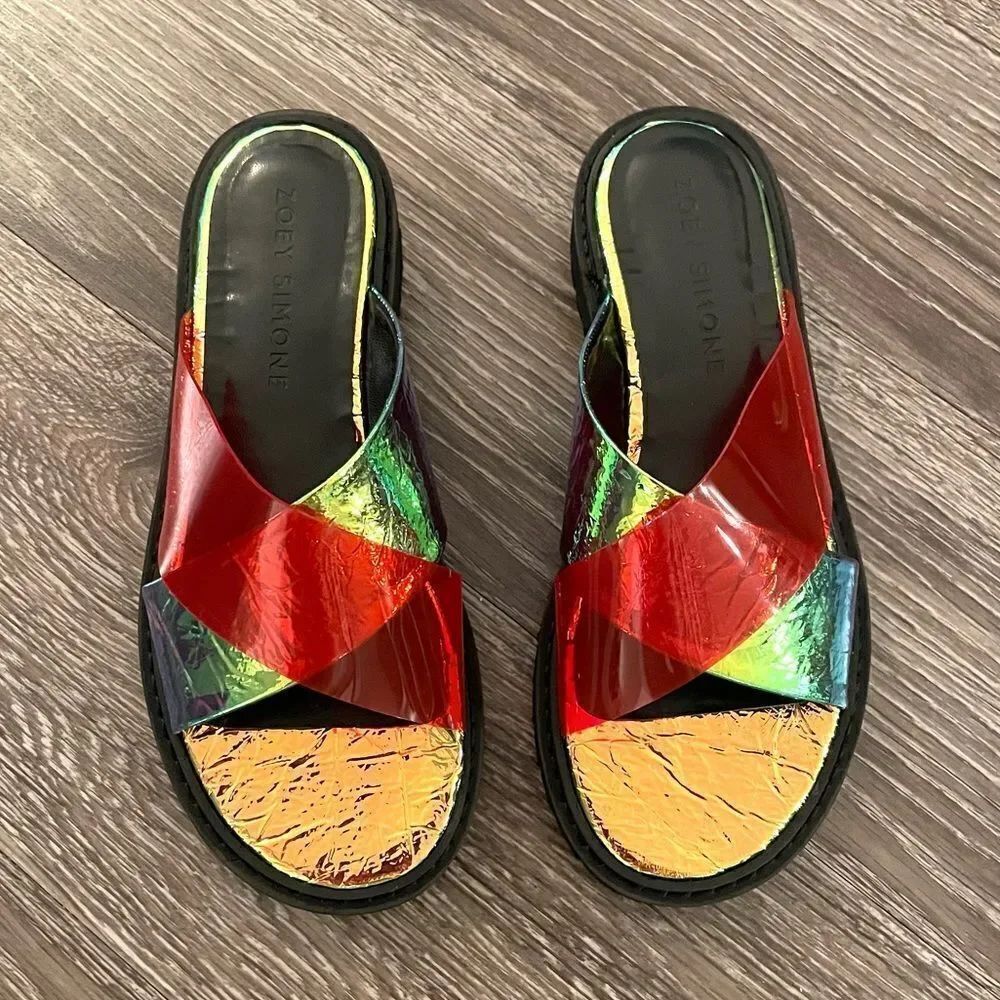 Zoey Simone flat sandal